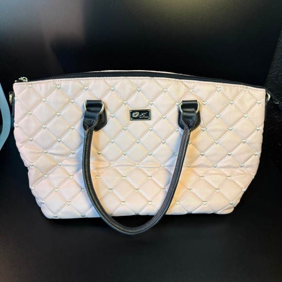 Betsey Johnson Quilted Satchel Pink Heart Purse Black‎ Handles Cute Medium - Picture 1 of 4